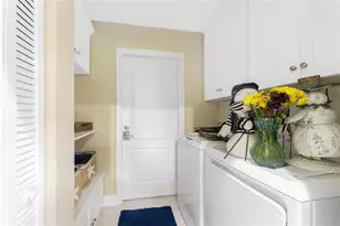 537 Lake of the Woods Dr, Venice, FL 34293 - Photo 25