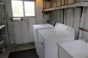 721 Roma Rd, Venice, FL 34285 - Photo 11