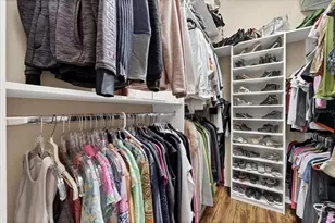 7266 Eleanor Cir, Sarasota, FL 34243 - Photo 15