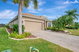 11568 Dancing River Dr, Venice, FL 34292 - Photo 9