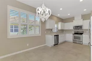 11568 Dancing River Dr, Venice, FL 34292 - Photo 19