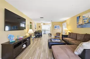 165 Vista Hermosa Cir, Sarasota, FL 34242 - Photo 9