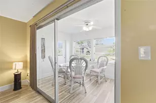 165 Vista Hermosa Cir, Sarasota, FL 34242 - Photo 11