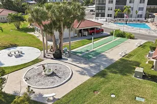 165 Vista Hermosa Cir, Sarasota, FL 34242 - Photo 29