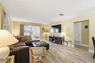 165 Vista Hermosa Cir, Sarasota, FL 34242 - Photo 5