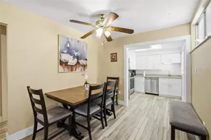 165 Vista Hermosa Cir, Sarasota, FL 34242 - Photo 7