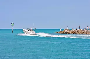 995 La Guna Dr, Venice, FL 34285 - Photo 57