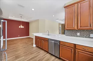 2520 Terracina Dr, Venice, FL 34292 - Photo 11