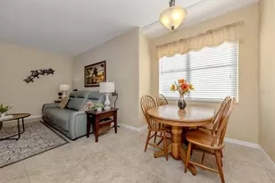 2171 Chenille Ct, Venice, FL 34292 - Photo 7