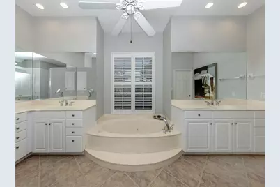 406 Trenwick Lane, Venice, FL 34293 - Photo 19