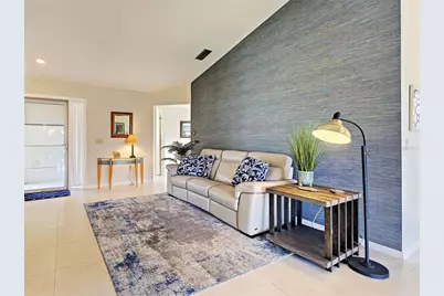 166 Southampton Place S #348, Venice, FL 34293 - Photo 7