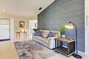 166 Southampton Pl S, Venice, FL 34293 - Photo 7