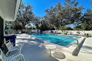 166 Southampton Pl S, Venice, FL 34293 - Photo 41