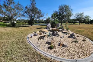 286 Shamrock Dr, Venice, FL 34293 - Photo 39