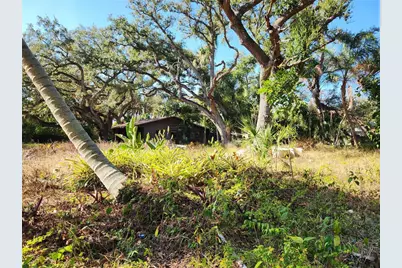 286 Shamrock Drive, Venice, FL 34293 - Photo 15