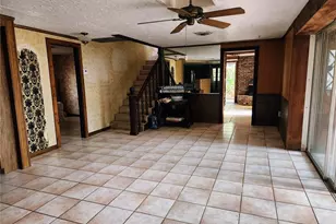 286 Shamrock Dr, Venice, FL 34293 - Photo 9