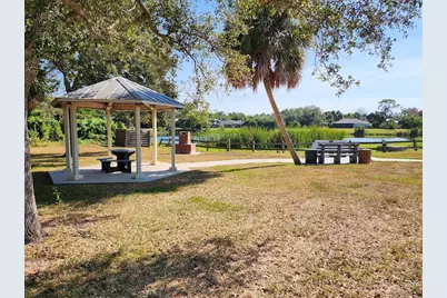 286 Shamrock Drive, Venice, FL 34293 - Photo 37