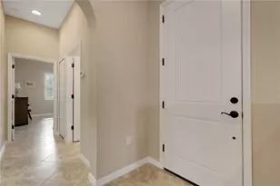 10432 Crooked Crk Dr, Venice, FL 34293 - Photo 7