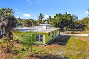 1410 Deer Creek Dr, Englewood, FL 34223 - Photo 5