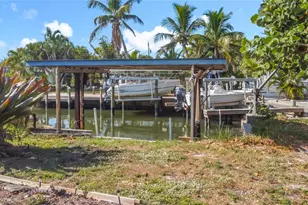 1410 Deer Creek Dr, Englewood, FL 34223 - Photo 41