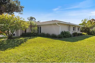 3568 Roslyn Road, Venice, FL 34293 - Photo 3