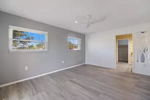 3568 Roslyn Rd, Venice, FL 34293 - Photo 13