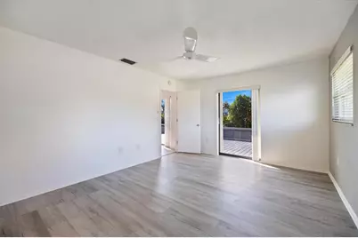 3568 Roslyn Road, Venice, FL 34293 - Photo 15