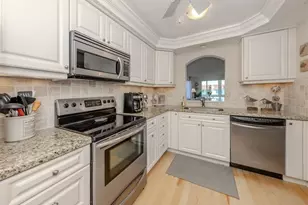 230 Santa Maria St, Venice, FL 34285 - Photo 17