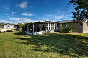 2698 Valencia Rd, Venice, FL 34293 - Photo 37