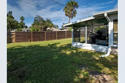 2698 Valencia Road, Venice, FL 34293 - Photo 5