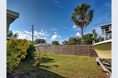 2698 Valencia Road, Venice, FL 34293 - Photo 39
