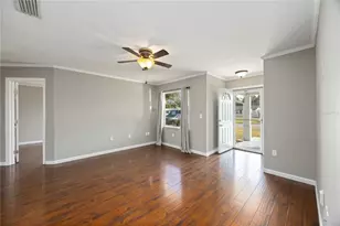 1029 Elaine St, Venice, FL 34285 - Photo 3