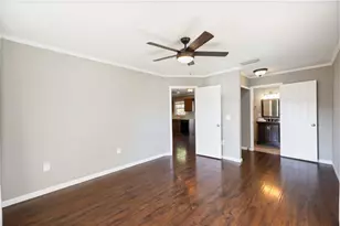 1029 Elaine St, Venice, FL 34285 - Photo 17