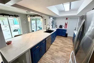 3233 Teal Ave, Sarasota, FL 34232 - Photo 17