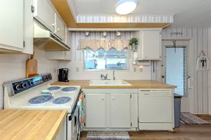 528 Tampico Dr, North Port, FL 34287 - Photo 15