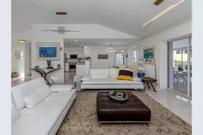 396 Bayshore Drive, Venice, FL 34285 - Photo 15
