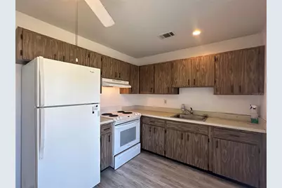 8100 Pickwick Road, North Port, FL 34287 - Photo 15