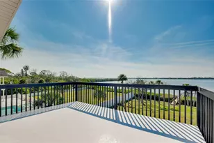 1089 Bayshore Dr, Englewood, FL 34223 - Photo 21