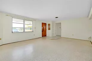114 Venice E Blvd, Venice, FL 34293 - Photo 7