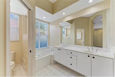 5098 Hanging Moss Lane, Sarasota, FL 34238 - Photo 35