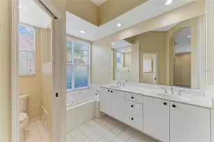 5098 Hanging Moss Ln, Sarasota, FL 34238 - Photo 35