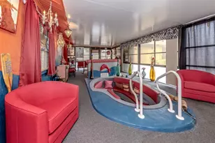 1028 Lillian St, Venice, FL 34285 - Photo 15