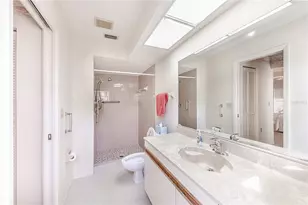 301 Pinebrook Club Dr, Venice, FL 34285 - Photo 27