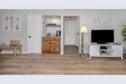 400 Mission Trail E #D, Venice, FL 34285 - Photo 7