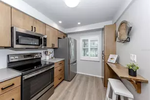 400 Mission Trail E, Venice, FL 34285 - Photo 15