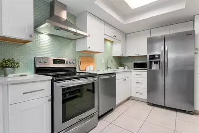 612 Bird Bay Drive S #313, Venice, FL 34285 - Photo 15