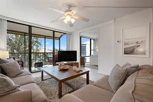 612 Bird Bay Dr S, Venice, FL 34285 - Photo 11