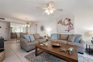 612 Bird Bay Dr S, Venice, FL 34285 - Photo 7