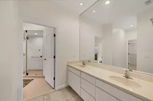 823 Carnoustie Dr, Venice, FL 34293 - Photo 15