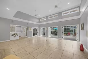 823 Carnoustie Dr, Venice, FL 34293 - Photo 3